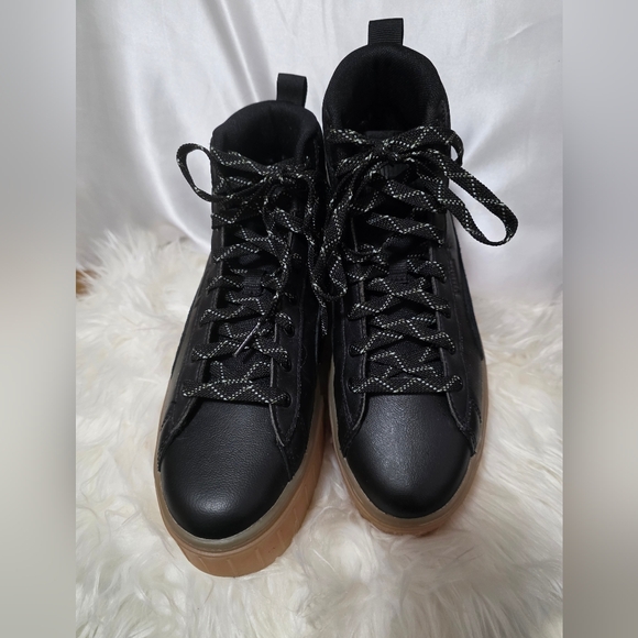 Puma Black and Gum Women's Mayze  High-Top Sneakers - Picture 2 of 6